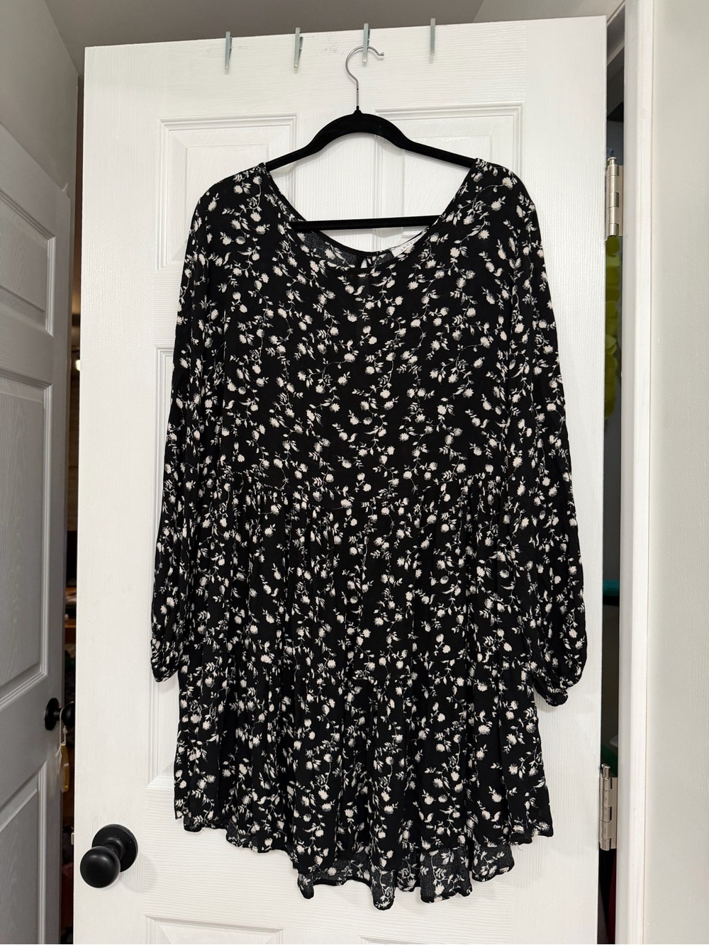 Janette Plus Black Floral Long Sleeve Tiered Dress